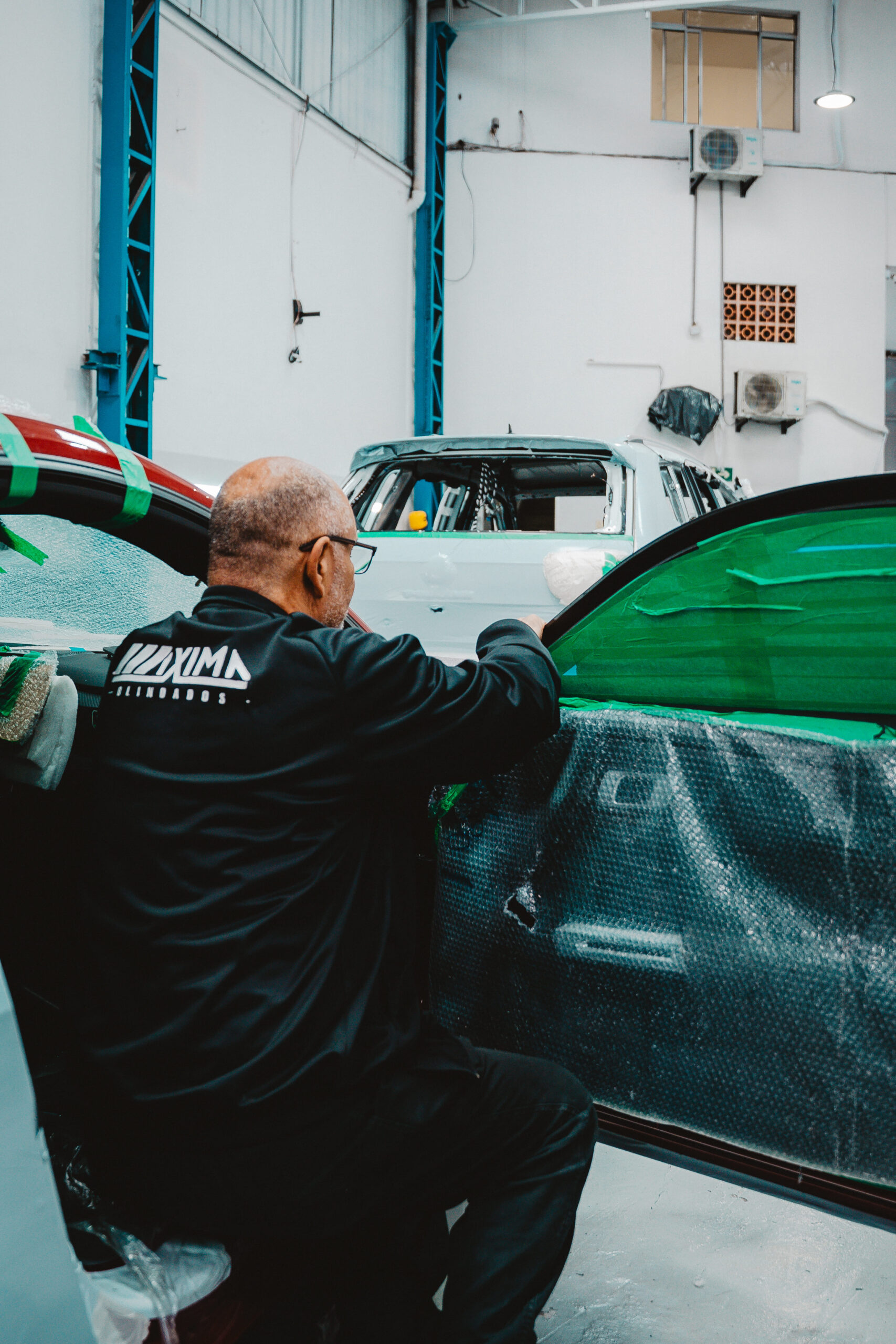 Empresa de funilaria e pintura para carros blindados em SP